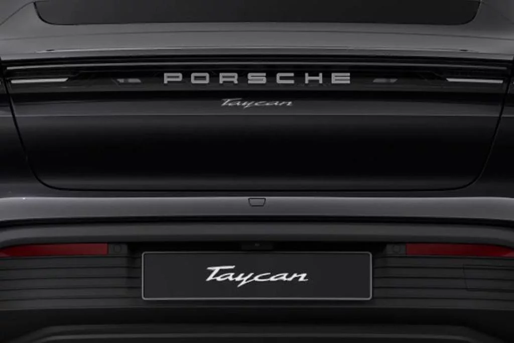 Porsche Taycan 520kW Turbo 105kWh 4dr Auto