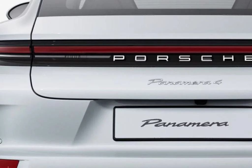 Porsche Panamera 4.0 V8 Turbo E-Hybrid 5 seats 5dr PDK