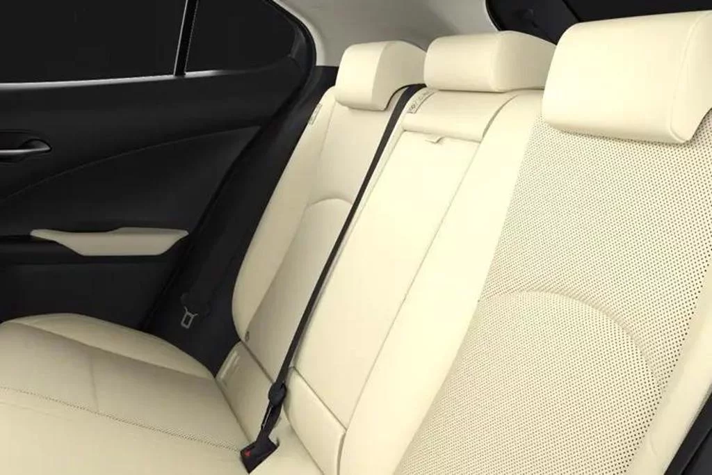 Lexus Ux 250h 2.0 F-Sport 5dr CVT Premium Plus/Sunroof
