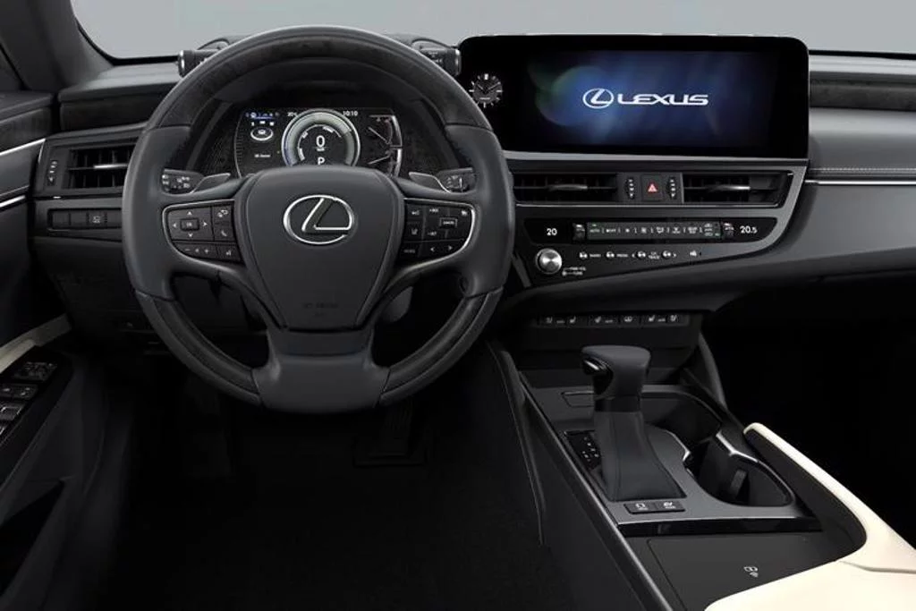 Lexus Es 300h 2.5 4dr CVT Premium Edition